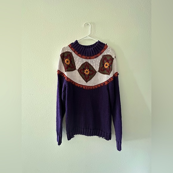 Van Heusen Sweaters - Vintage Van Heusen For Her Sweater | Size medium